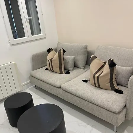 Apartment Cartier