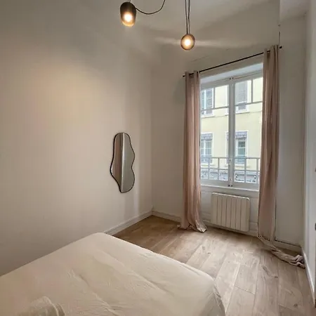 Cartier Apartment Lyon