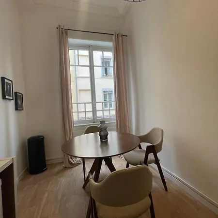 Apartment Cartier *